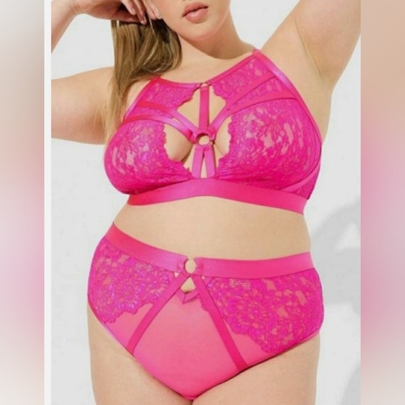 Neon Pink Lingerie Set - Picture 1 of 11